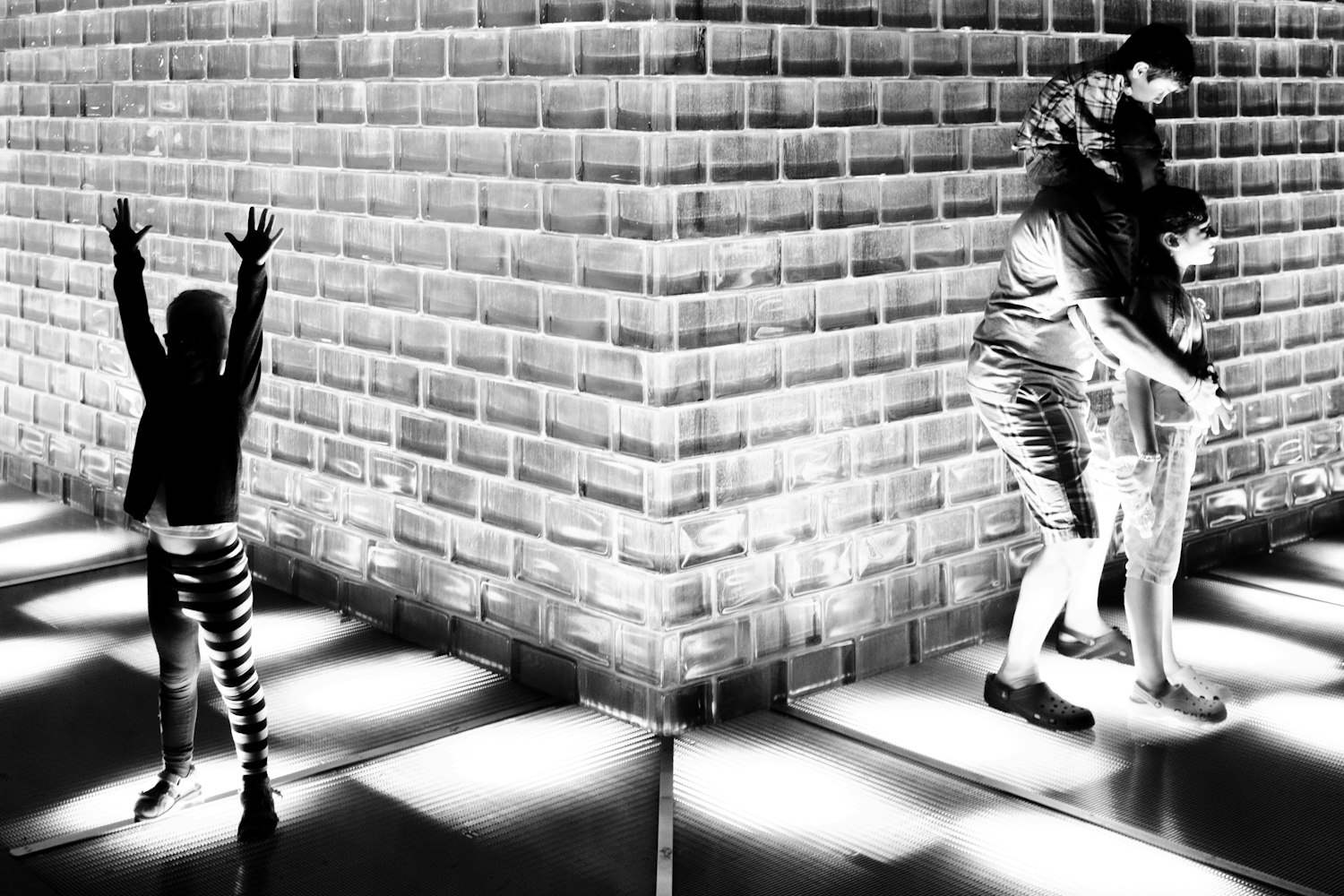 shadow complex攻略，阴影复杂，探索人类内心的隐秘角落