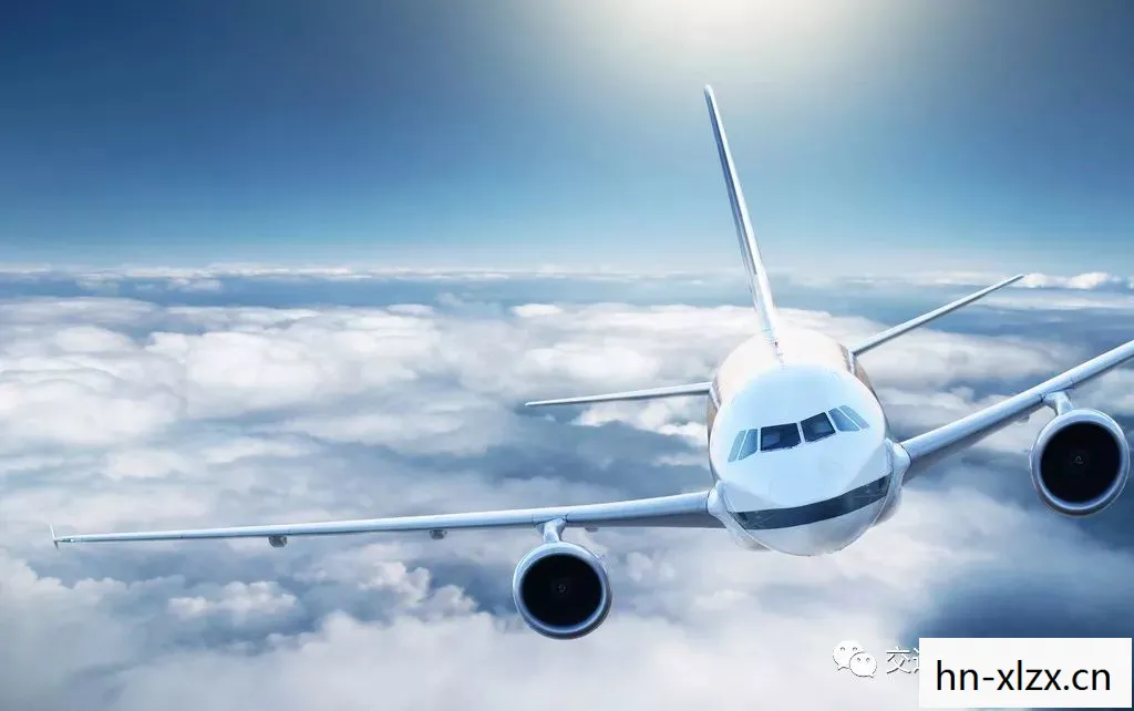 模拟飞行2004中文版，探索天空，尽在掌握