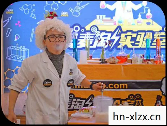 探索BYUN的传奇人生，从K-Pop偶像到全球影响力的多面手