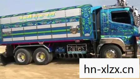 18轮大卡车，搬运界的得力助手