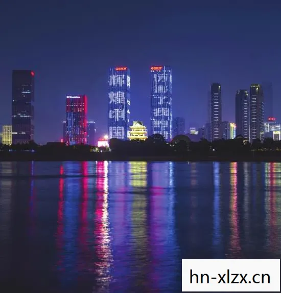 帝国城市，探索现代都市的辉煌与变迁