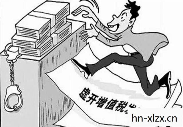 腹泻男被困电梯41小时，一场意外的生存挑战