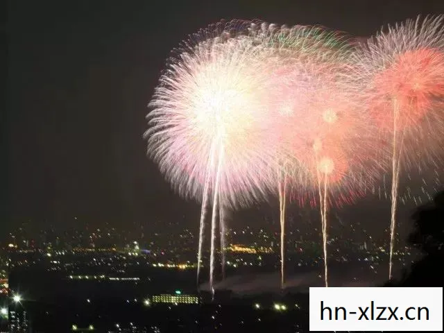 花火，点亮生活的瞬间艺术