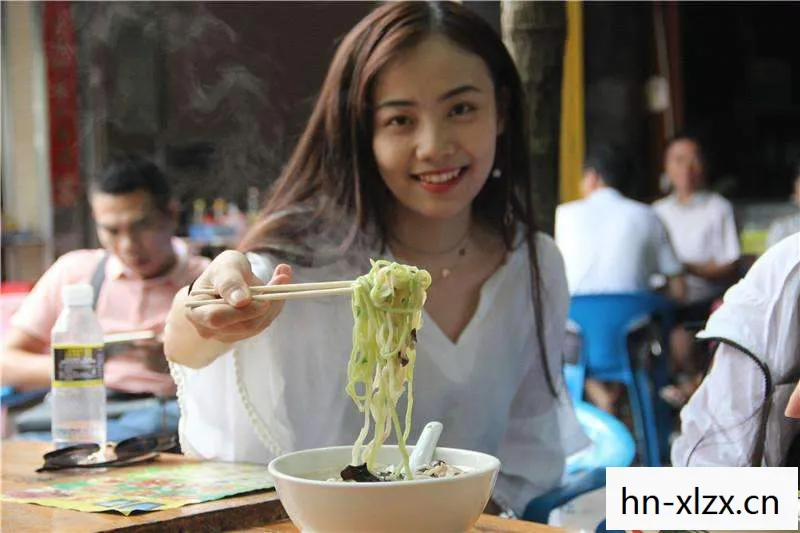 美食与回忆，重温美女餐厅1的经典魅力