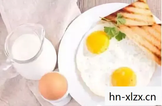 小麦牛奶蛋粥摩尔庄园菜谱，小麦牛奶蛋粥，营养与美味的完美结合