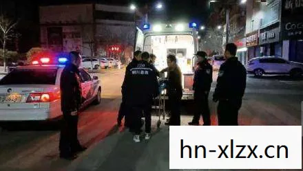 医生抢救男主的视频,医生救睡着男子,一场深夜的紧急救援 医生抢救男主的视频,医生救睡着男子,一场深夜的紧急救援