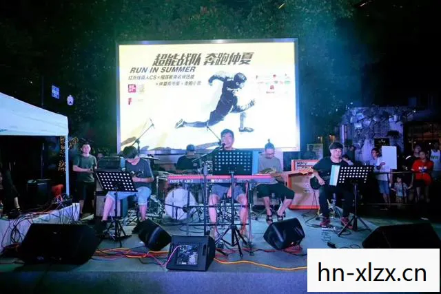 劲乐团单机版，梦想启航，如何加入心仪的乐团