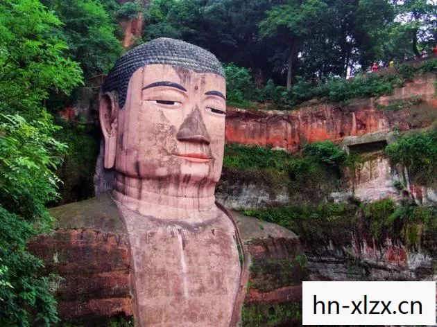 乐山大佛三江交汇的水流向哪条河图片