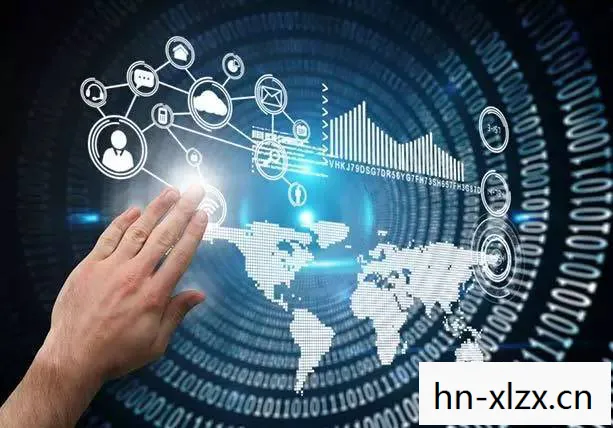 代号龙起三国，在浩瀚的数字世界中，每一个代码、每一行编程都仿佛赋予了生命，它们构建出一个个虚拟的王国，让人们在其中探索、冒险、战斗。而今天，我要为你讲述的，是一个关于代号，龙的故事